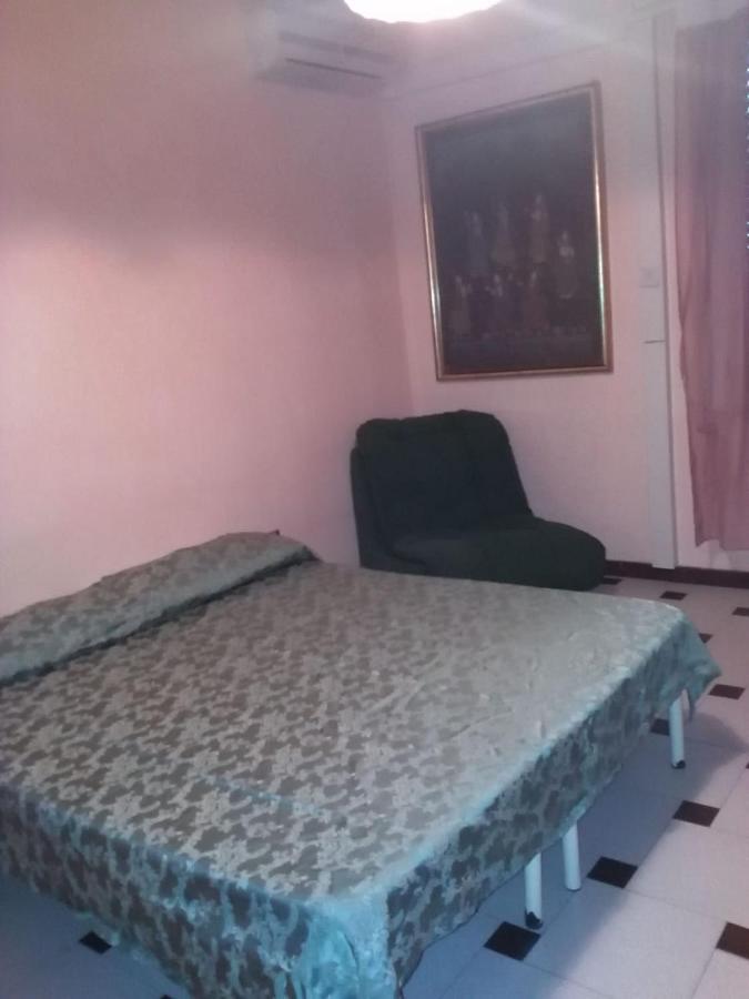 Casa Vacanze Gilli Hotel Cagliari Bagian luar foto