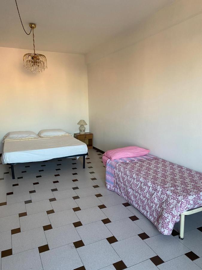Casa Vacanze Gilli Hotel Cagliari Bagian luar foto